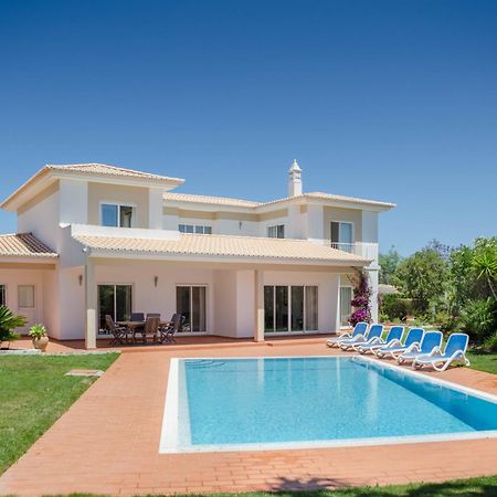 Villa Montanha, Luxury Coastal Villa, With Swimming Pool, Loungers And Alfresco Dining, 10 Min Walk To The Beautiful Praia Da Luz Beach, Shops, Bars And Restaurants! エクステリア 写真