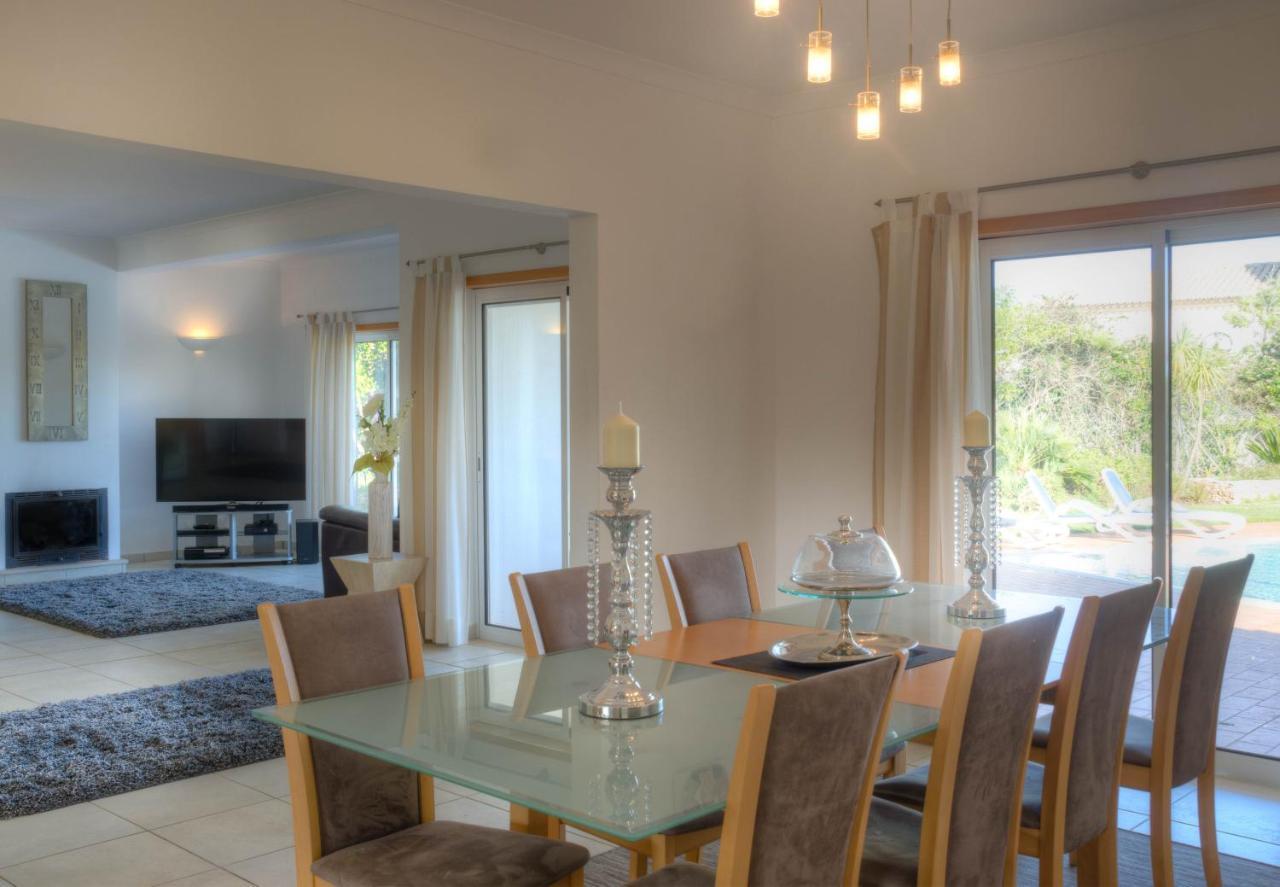 Villa Montanha, Luxury Coastal Villa, With Swimming Pool, Loungers And Alfresco Dining, 10 Min Walk To The Beautiful Praia Da Luz Beach, Shops, Bars And Restaurants! エクステリア 写真
